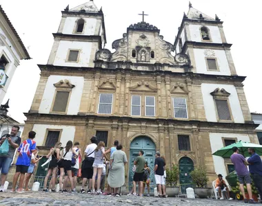 Desabamento da igreja aconteceu na quarta-feira (5)