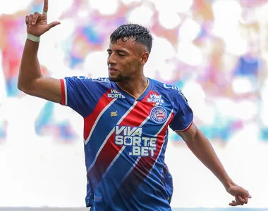 Lucho jogará como titular nesta quarta-feira (14)
