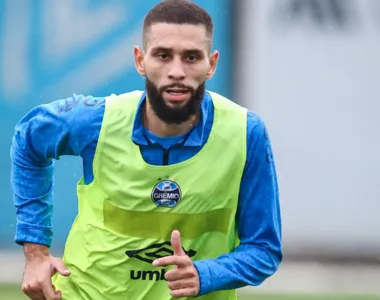 Zagueiro é o novo reforço do Grêmio