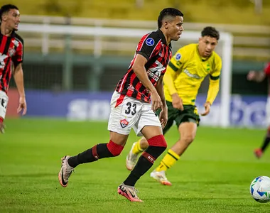 Vitória encara Defensa y Justicia em jogo decisivo na Sula