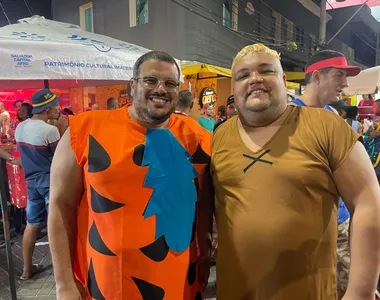 Fred e Barney, The Flintstones, no Carnaval de Salvador