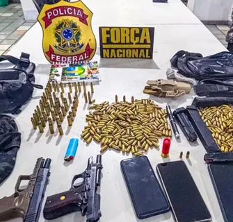Imagem ilustrativa da imagem Vídeo: polícia apreende arsenal barril em território indígena na Bahia