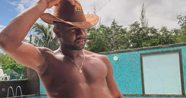 Imagem ilustrativa da imagem Davi admite vício em bebida alcoólica e celebra pausa: "Me fazia mal"