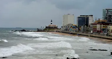 Imagem ilustrativa da imagem Sol ou chuva? Confira a previsão do tempo em Salvador no fim de semana
