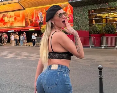 Urach contou que levou o filho em uma casa especializa em sexo