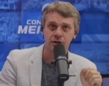 Washington Rodrigues trabalha na rádio Conquista FM