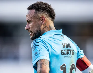 Neymar pediu desculpa em rede social