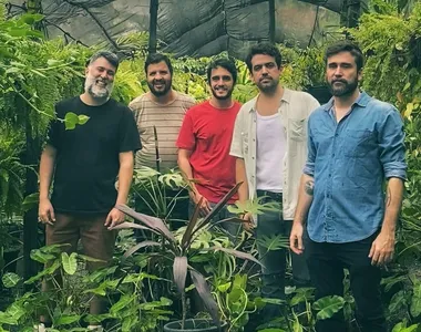 Banda de rock baiana Meus Amigos Estão Velhos