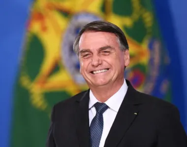 Ex-presidente da Repúblico embarcou para Minas Gerais