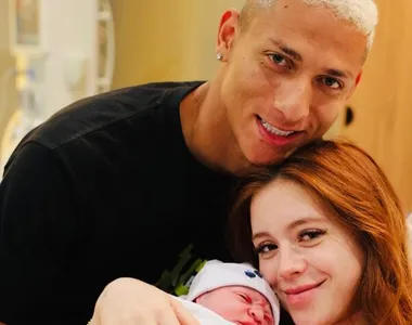 Richarlison, Amanda e seu primogênito