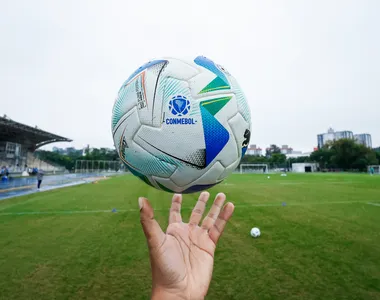 A bola vai rolar para os dois gigantes baianos nas competições continentais