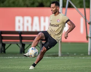 Mateus Gonçalves, ex-atacante do Vitória, preso por tráfico de drogas