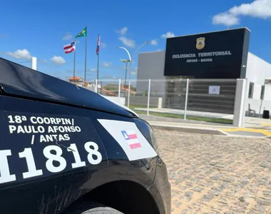 Suspeito está custodiado na Delegacia da Mulher (DEAM)