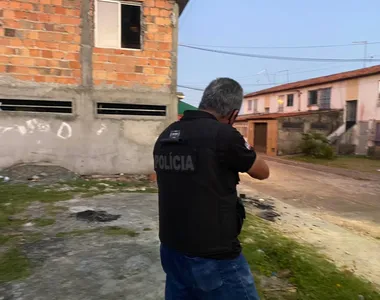 PM realiza cerco e apreende arma após confronto em Simões Filho