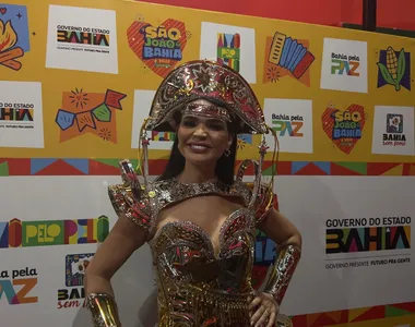 Cantora Jeanne Lima no Parque de Exposições