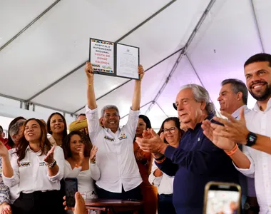 Jerônimo Rodrigues esteve em Valença ao lado de Rui Costa, Jaques Wagner, entre outros políticos