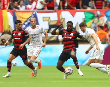Time rubro-negro sucumbiu à equipe europeia