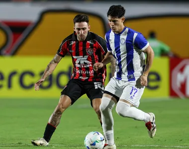 Gustavo Mosquito deixa o Vitória rumo ao Japão após quase um ano no clube