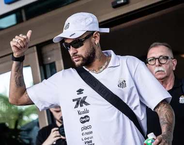 Neymar não treinou no CT Rei Pelé nesta manhã