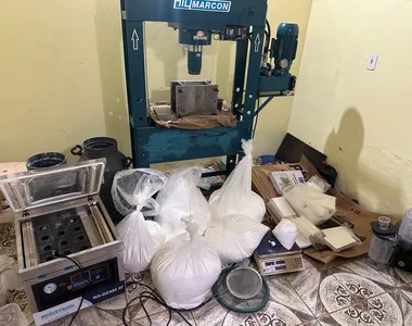 Material apreendido na operação