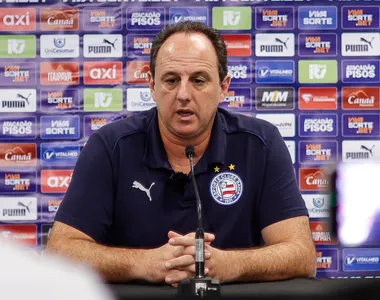 Treinador do Esquadrão ficou na bronca com arbitragem