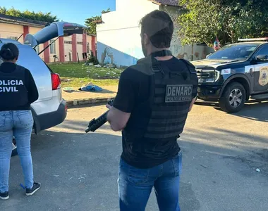Dupla foi presa com grande quantidade de drogas