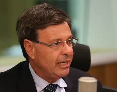 Ex-ministro foi preso na manhã desta segunda-feira (13)