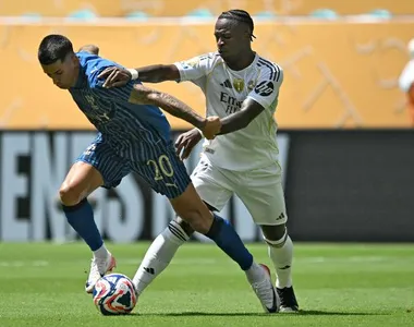Vinicius Júnior foi titular no duelo contra o Al Hilal