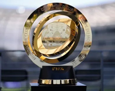 Competição de clubes tem dia movimentado neste domingo (15)