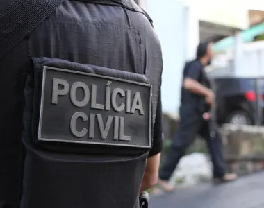 Equipes da polícia em ação