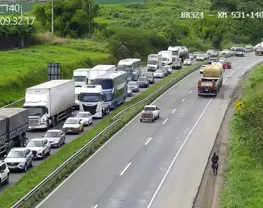 Trânsito sentido interior está carregado