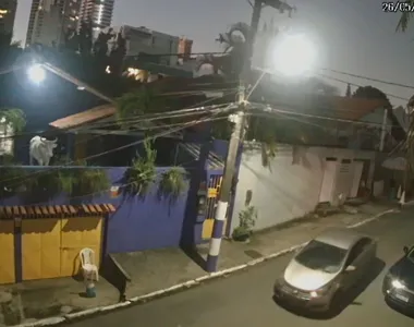 Carro é roubado no Rio Vermelho