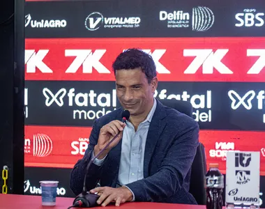 Gustavo Vieira foi apresentado nesta segunda (2)