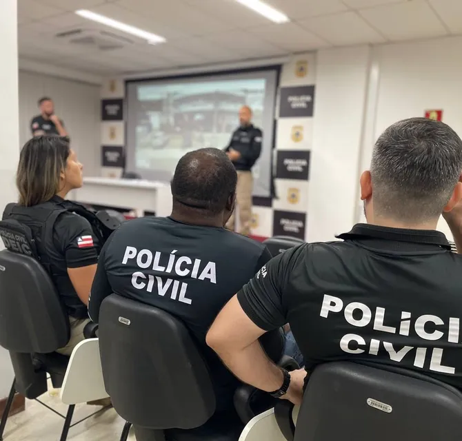 Imagem ilustrativa da imagem Golpe do consórcio: polícia prende 15 pessoas em Salvador