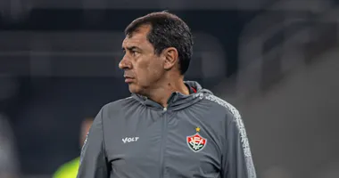 Imagem ilustrativa da imagem Carille quer espantar fantasmas do Barradão contra o RB Bragantino