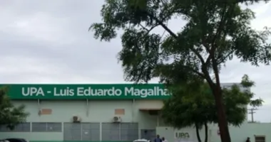 Imagem ilustrativa da imagem Mulher é presa após furtar carimbo de médica para falsificar laudo na Bahia