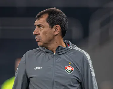 Carille estreia no Barradão e tenta quebrar sequência de fracassos do Vitória