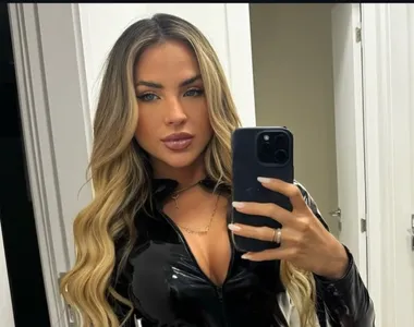 Cantora participou da 20ª edição do BBB