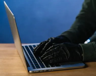 Golpistas se valem da internet para enganar consumidores