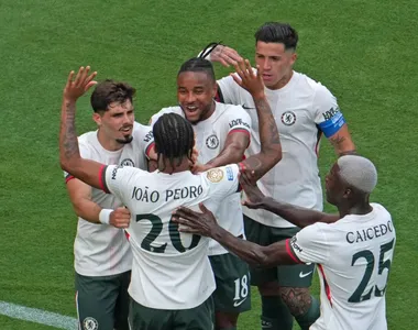 João Pedro foi o autor dos dois gols do jogo