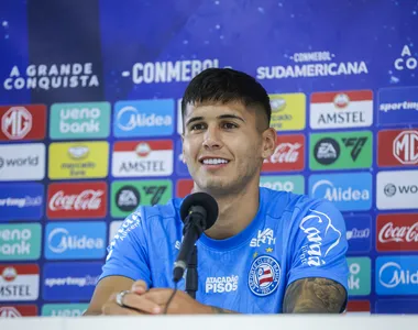 Ramos Mingo jogou a maior parte da temporada ao lado de David Duarte