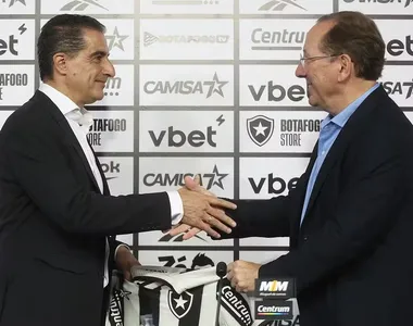 Renato Paiva e Textor no Nilton Santos