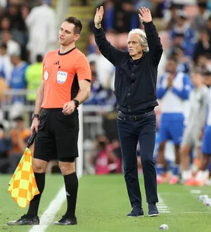 Imagem ilustrativa da imagem “Nunca vai ser grande jogador”, diz Jorge Jesus sobre brasileiro