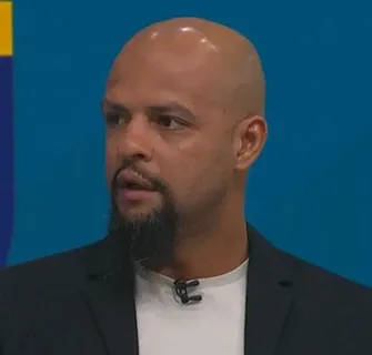 Imagem ilustrativa da imagem Felipe Melo elogia cobrança da TUI no CT do Vitória: "Eu concordo"
