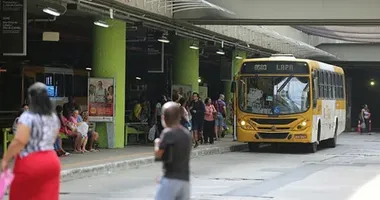 Imagem ilustrativa da imagem Governo Lula quer tornar o transporte público '0800' em todo o país