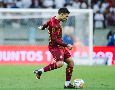 Acevedo deve alcançar 100 jogos pelo Bahia neste domingo (24)