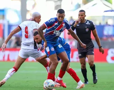 Primeiro Ba-Vi do Brasileirão foi 2 a 1 para o Bahia