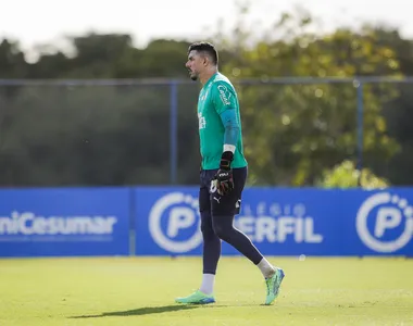 João Paulo em treino pelo Bahia nesta sexta-feira (29)