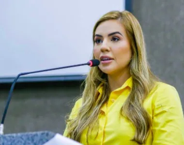 Deputada que propôs censurar artistas no Amazonas