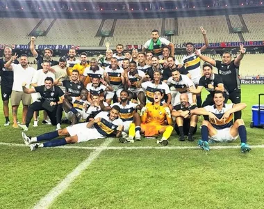 Retrô vive momento mágico na Copa do Brasil
